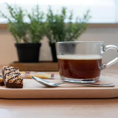 Benville - Grosser Garten - Modern -wlan * Dresde