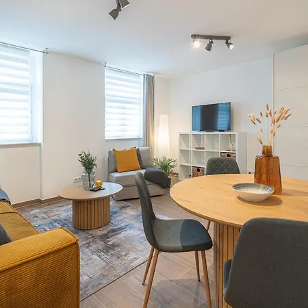 Apartment Benville - Grosser Garten - Modern -wlan Dresden