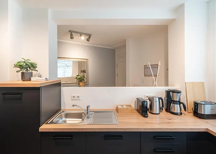 Appartement Benville - Grosser Garten - Modern -wlan *